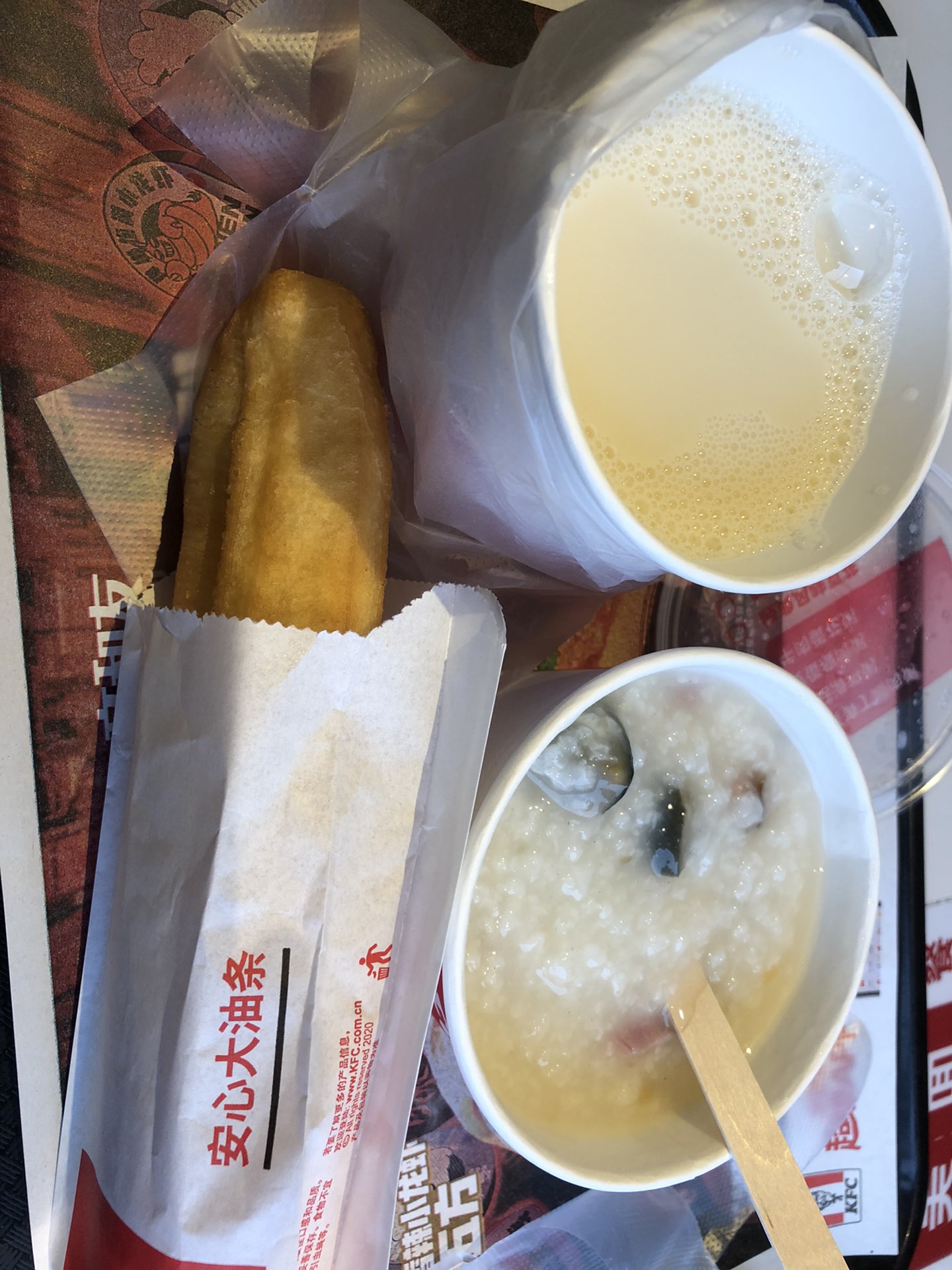 肯德基早餐味道还行不知道老娘舅的早餐如何