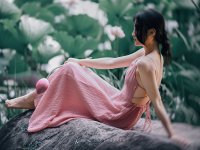 幻莲——照片反季拍，别墅靠大海，哈哈