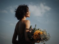 醒Awake——终于又拍到全自动模特了
