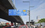 江陵西路鲈乡北路东北非机动车道问题