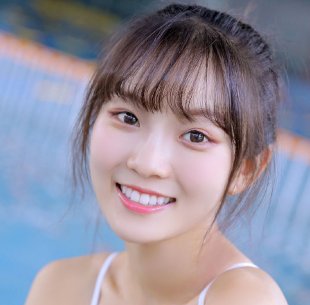 泳装美少女