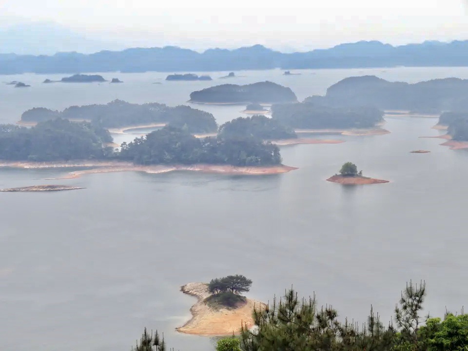 千岛湖多少人口_千岛湖风景图片