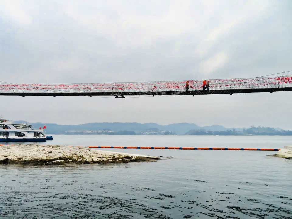 千岛湖人口多少_千岛湖风景图片