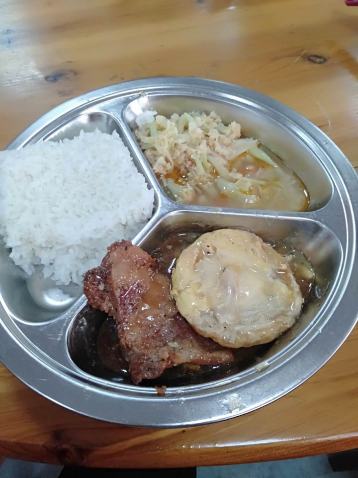 青玉实验中学学生伙食太差