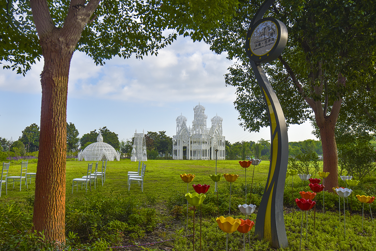 横扇街道花伴湾风景区节日好去处