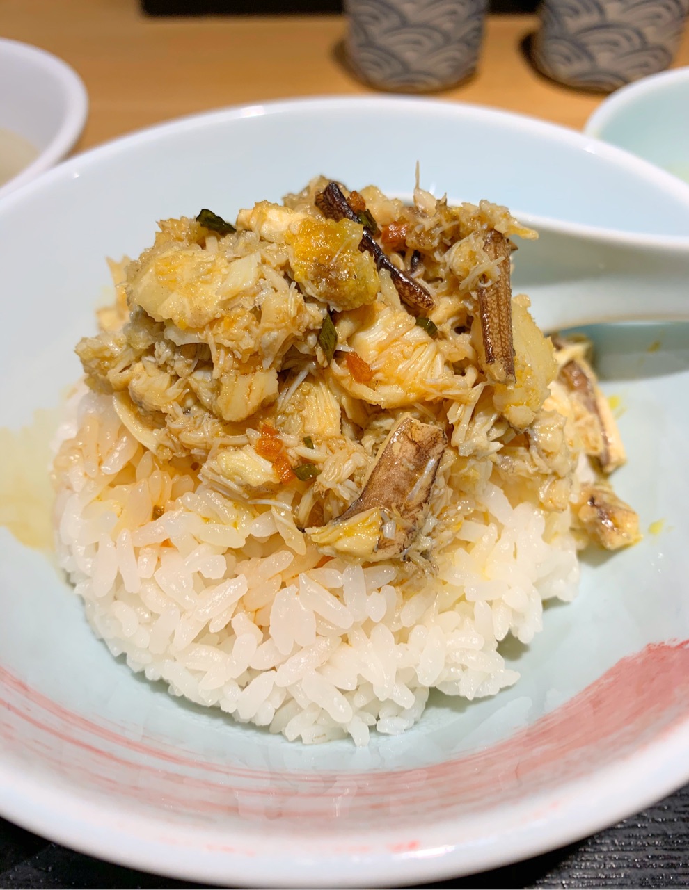 吃货探店开在弄堂里的蟹肉饭