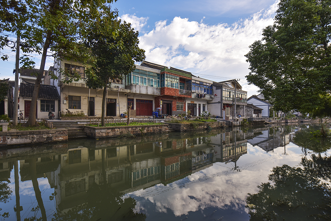 江村七都开弦弓村的景色