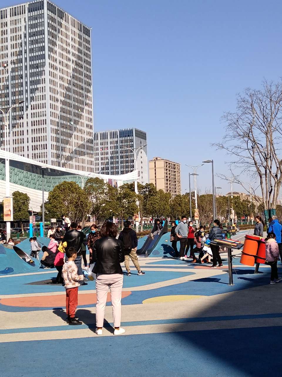 热闹的万象汇儿童乐园