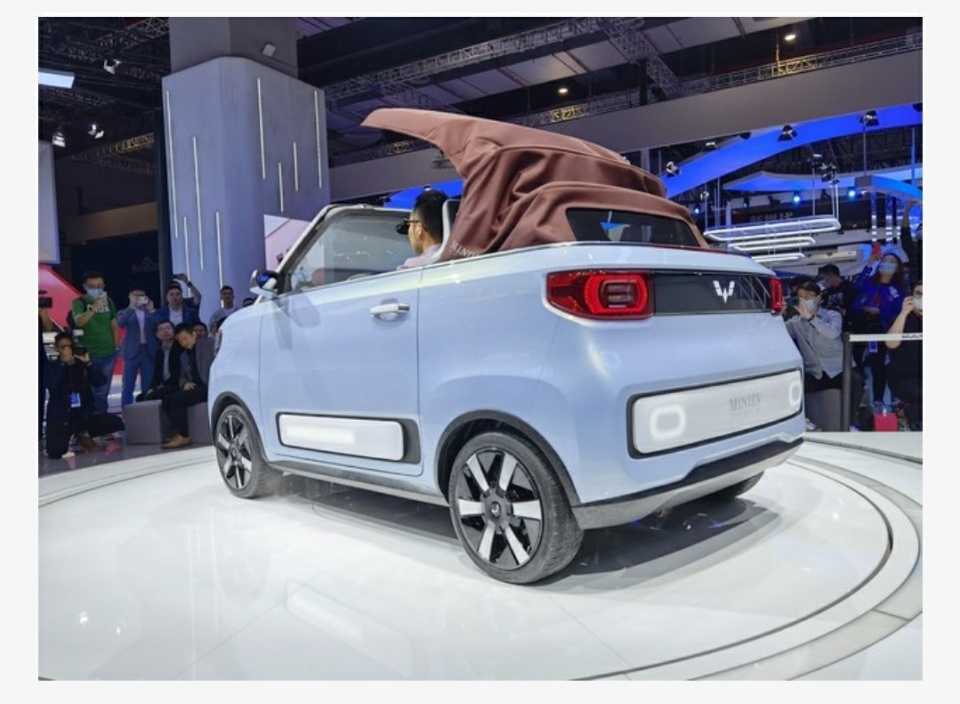 五菱宏光mini ev推出了敞篷車