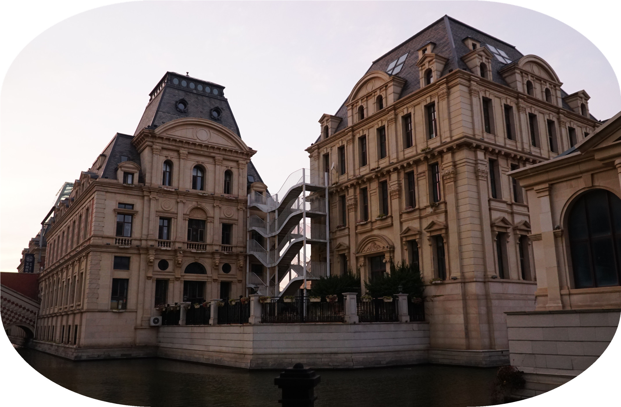 DSC02889.jpg