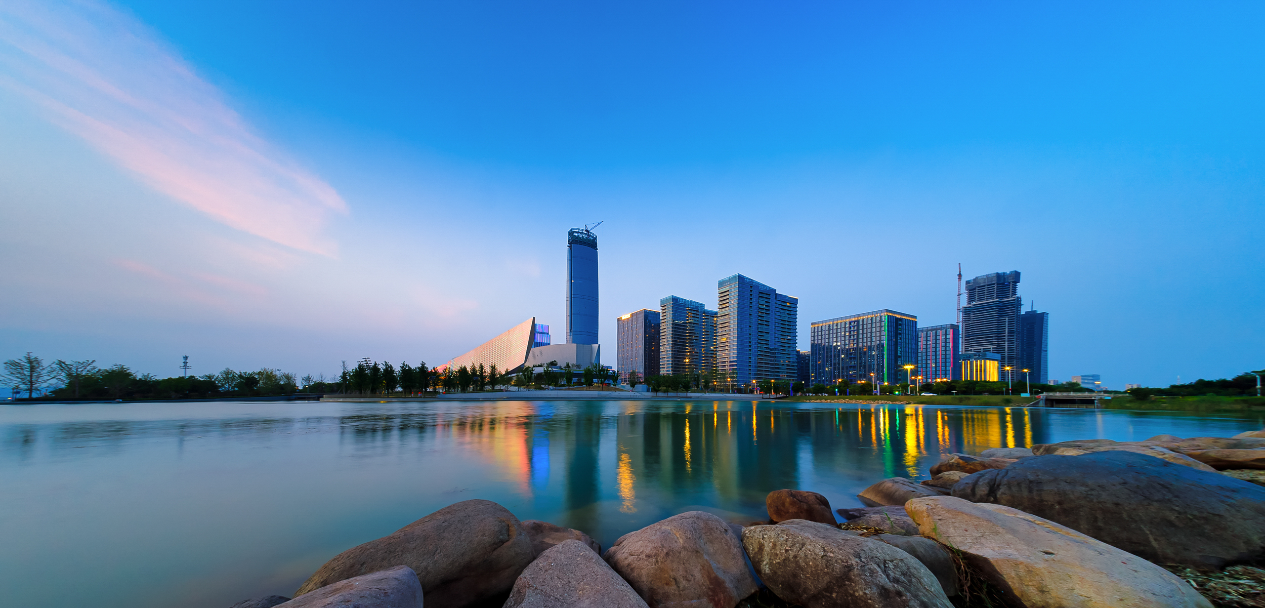 CCYM1802-HDR.jpg