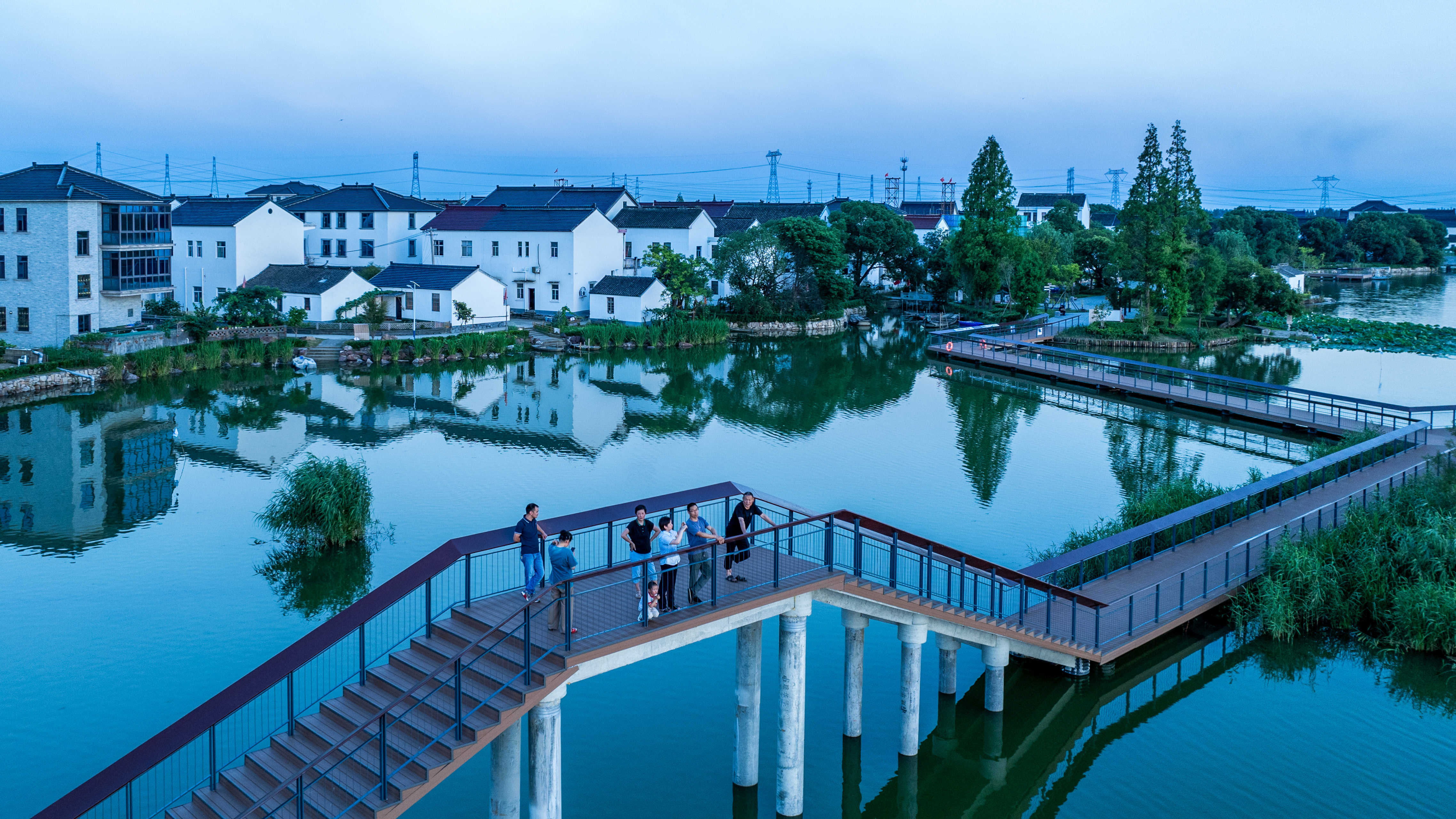休闲逸道 (1).jpg