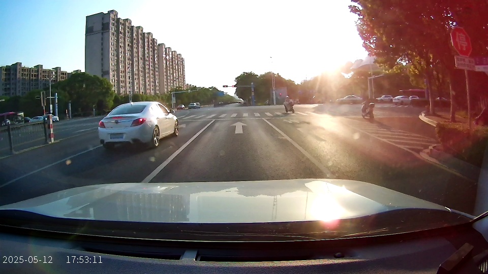Videoframe_20250513_151402_com.huawei.himovie.local.jpg