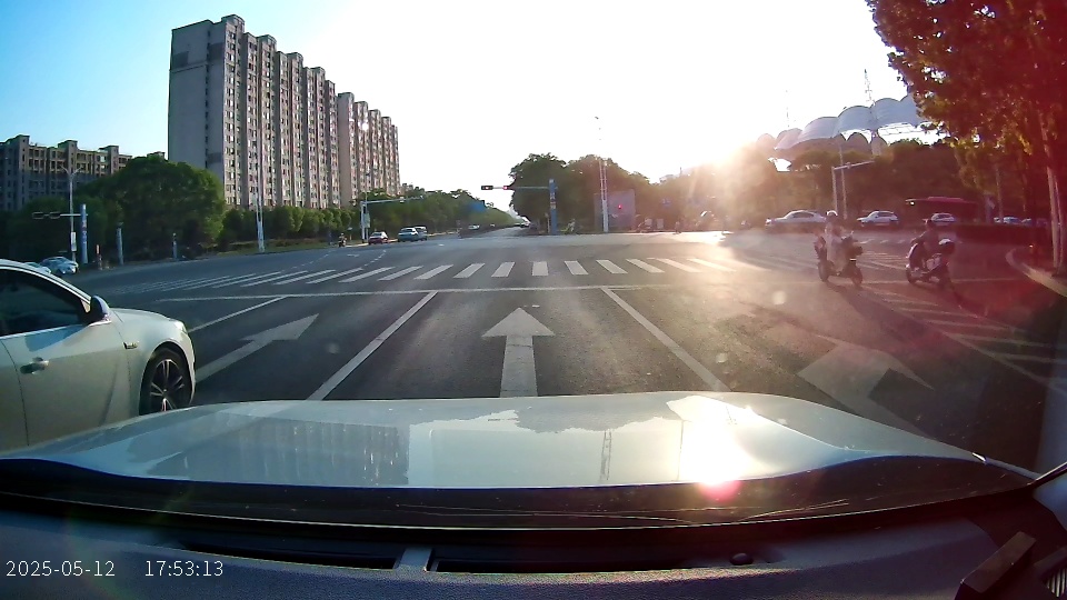 Videoframe_20250513_151410_com.huawei.himovie.local.jpg