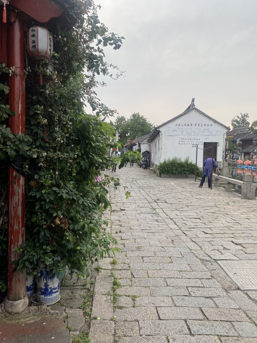20250528181619front1_0_530100_FpKG3XOqOYW-C8xvbJ5jv-zkGL-V.jpg