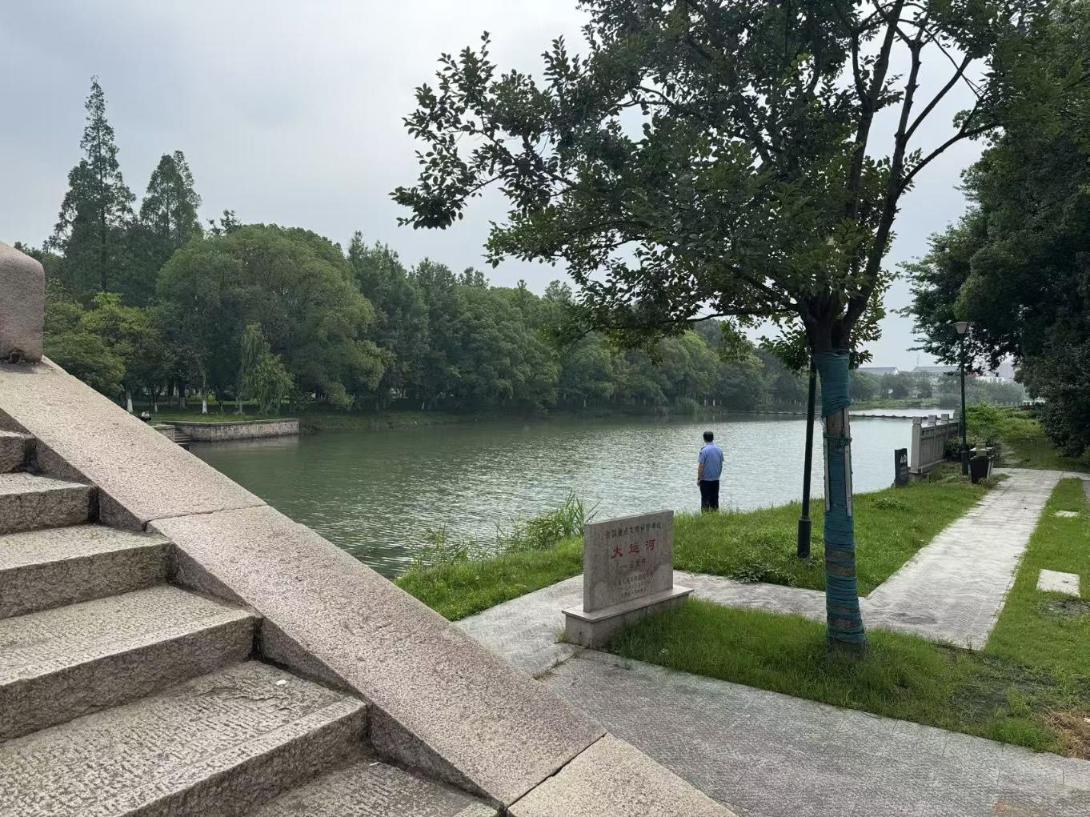 90f2aef7-85ef-4465-b68a-33d3b72365ff.jpg