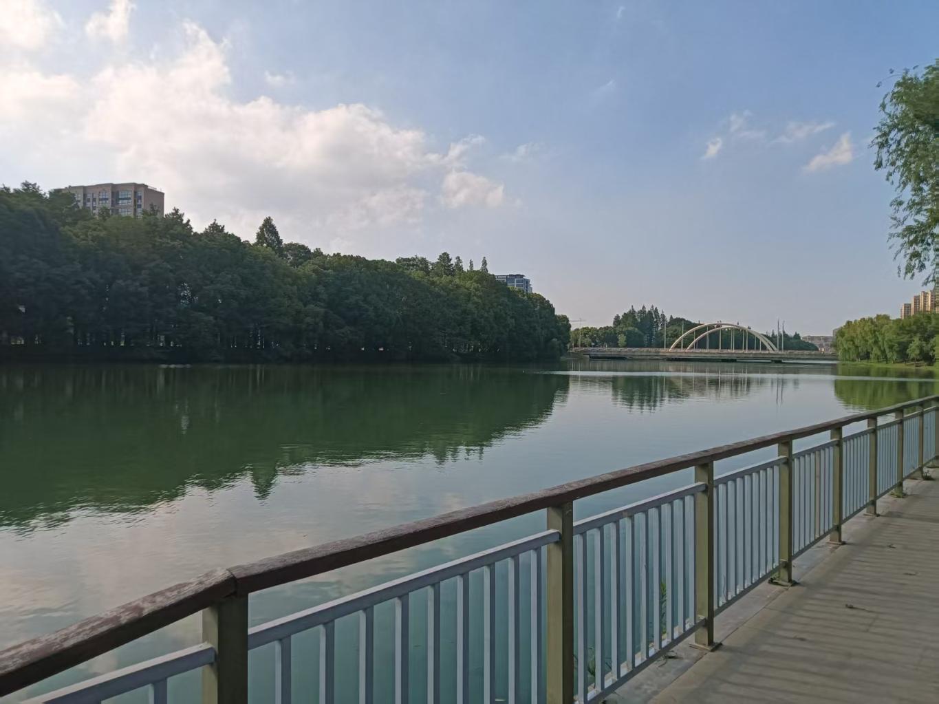 9b199f8d458a38613ee248b3bca21a3.jpg
