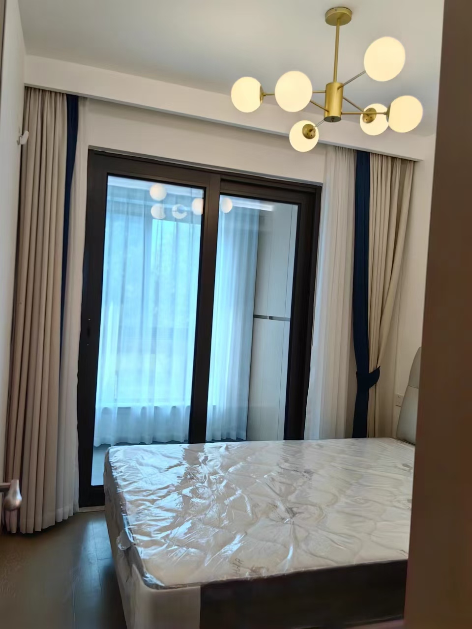小房间2