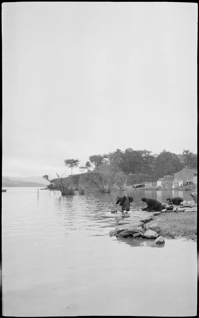 4056ab0fgy1hxq8n54nojj20u01bwq99.jpg