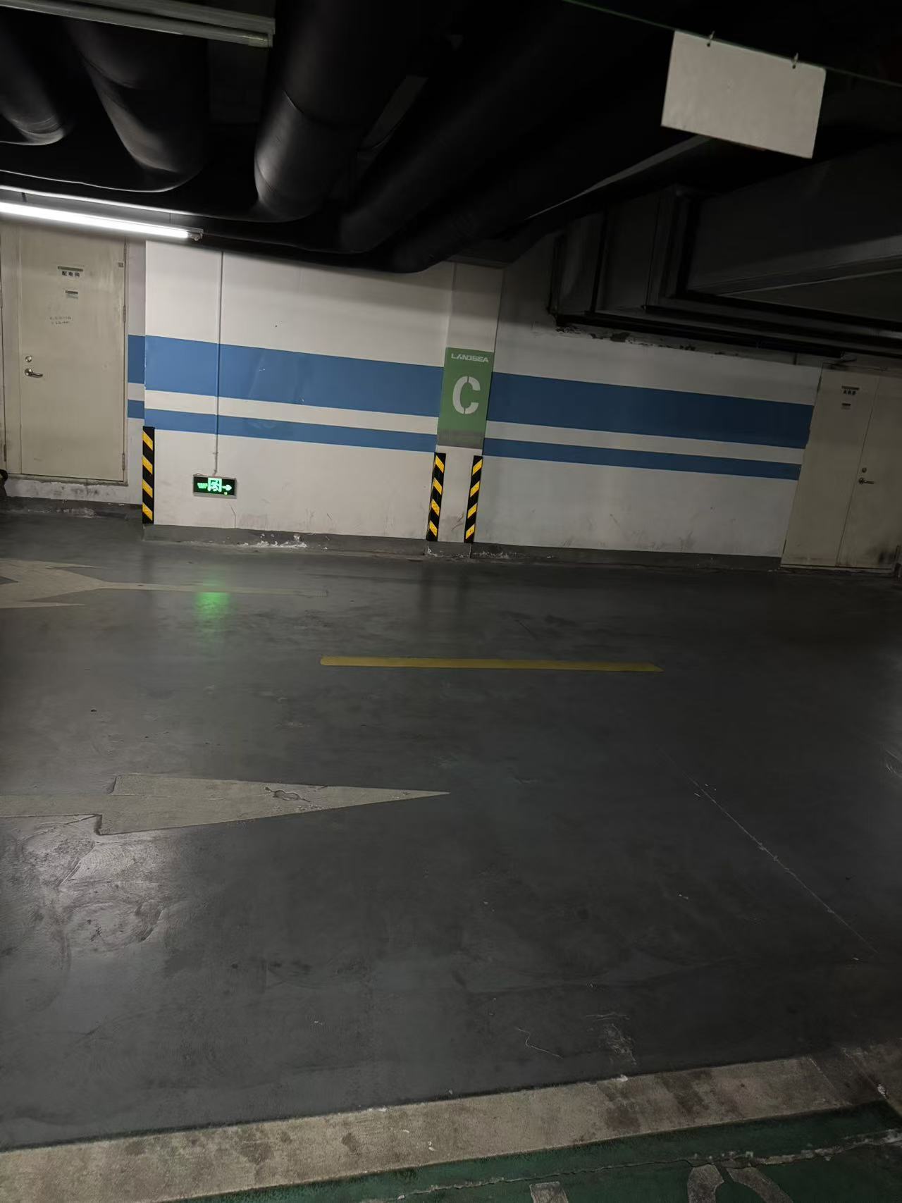 2f858948-9d3a-4141-b5e1-009fa5df3142.jpg