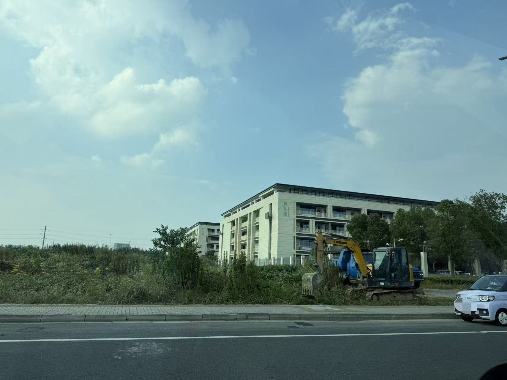 微信图片_20250909153714_16_185.jpg