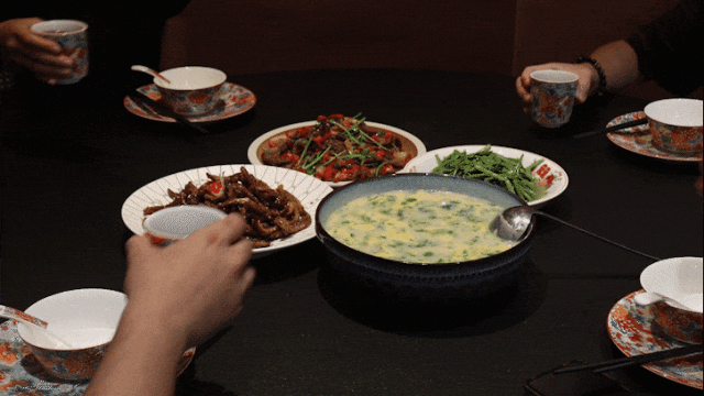 IMGb8ca3abea89370912996837.gif