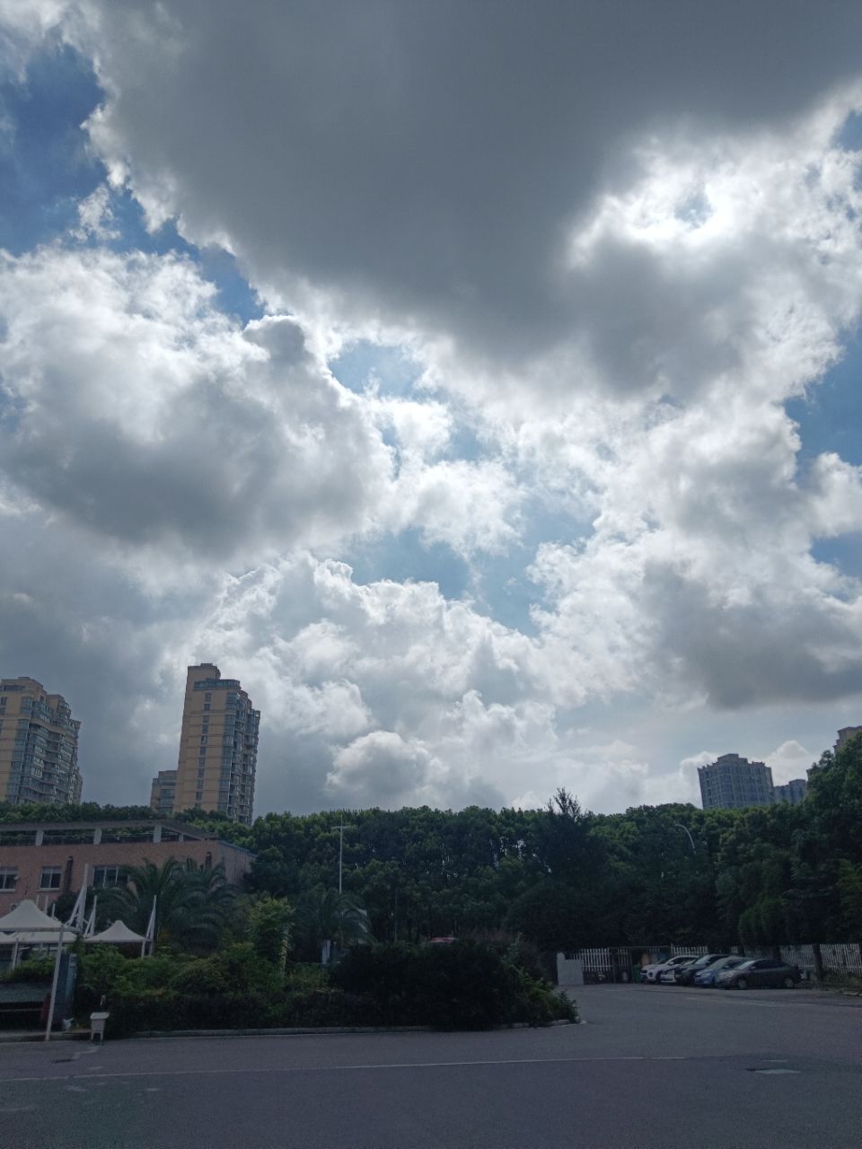 20260820131632front2_0_521853_Fm2eI4h1vgtfe_78_AokpHoEoc5U.jpg