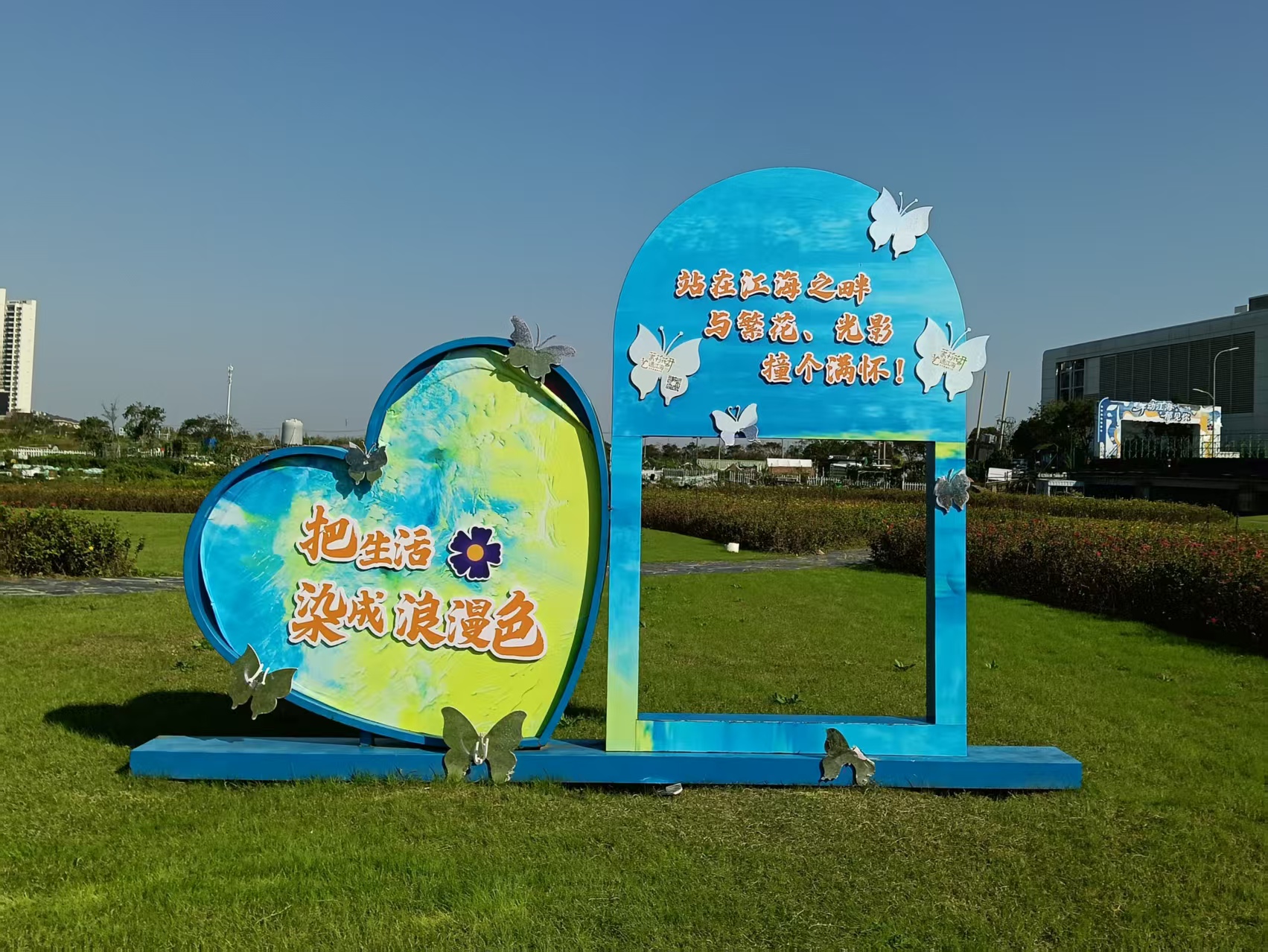 02.jpg