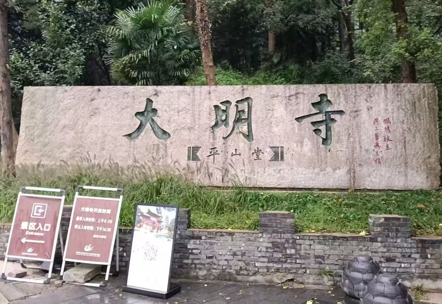 01.jpg