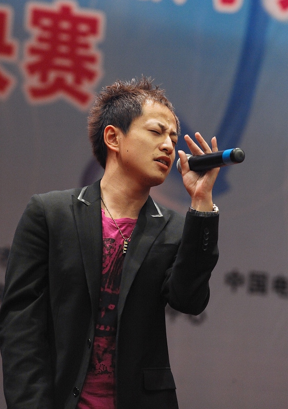 [原创] 吴江市第二届网络歌手比赛--舞台人物篇